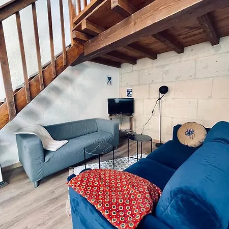 Duplex De Charme 80m2 Au Coeur D'arles, 2 Appartement *